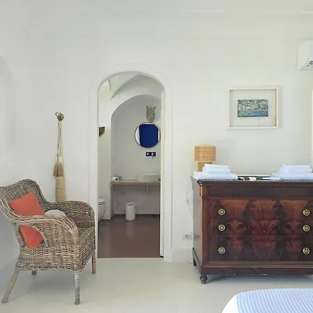 Volare Capri