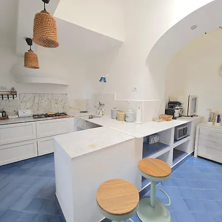 Apartment Volare Capri
